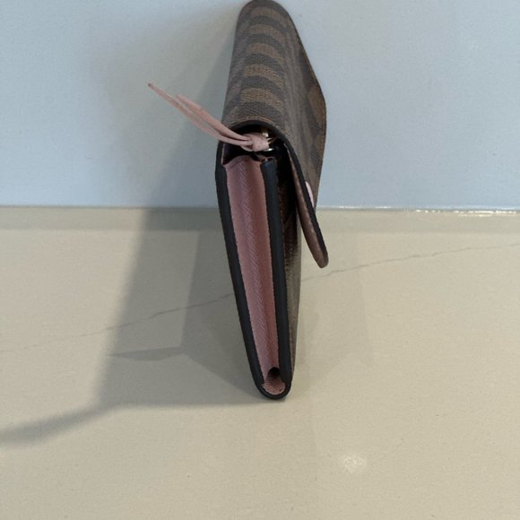 LOUIS VUITTON Sarah Wallet - Picture 3 of 10